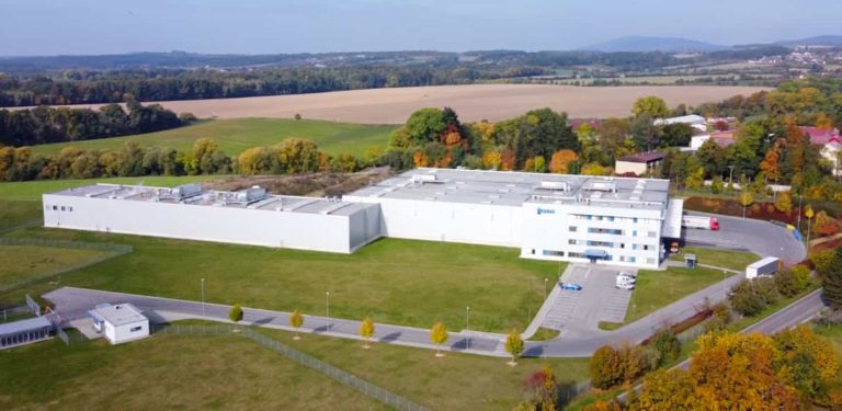 Aktion delivered an access control system to Kamax s.r.o.